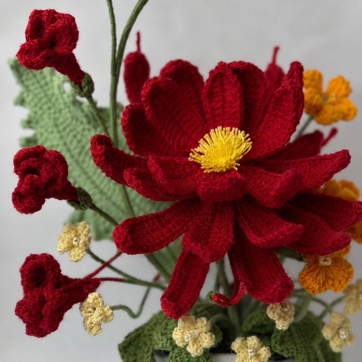 Handmade Crochet Flower Bouquet with Cute Ceramic Character Vase | Artistic Yarn Floral Arrangement | Decorative Table Centerpiece for Home, Office & Gift Giving | Unique Handmade Home Décor
