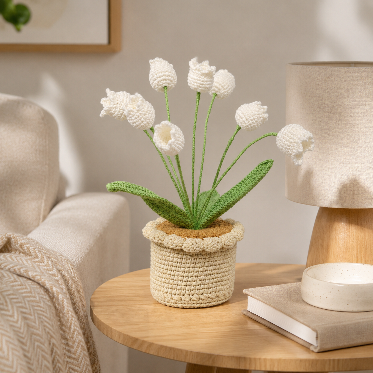 Handmade crochet bellflower potted plants, knitted artificial flowers decoration, woolen flower pot for home office desk decoration, gift