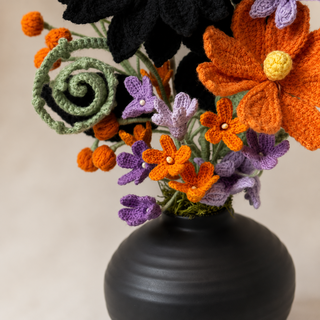 Handmade Crochet Holloween King Suunflower Flower Bouquet in a Black Vase | Gothic Halloween Home Decor | Unique crochet Floral Arrangement Gift