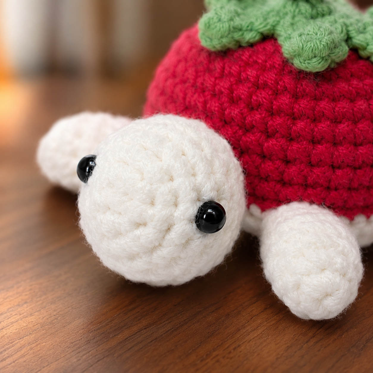Handmade Crochet Turtle Decor, Cute Strawberry Shell Turtle Figurine, Knitted Mini Turtle Stuffed Ornament for Desk Shelf Bedroom Living Room, Cozy Handmade Gift for Women Kids Friends